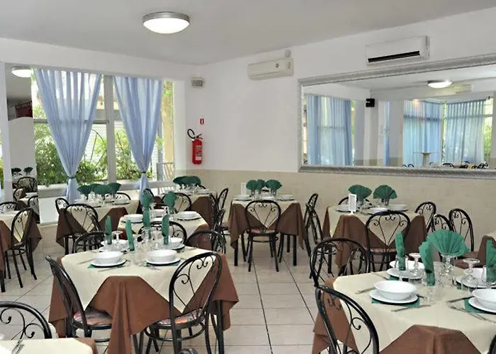 Margherita Hotel 3*